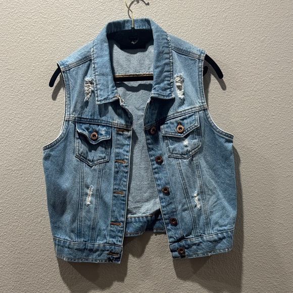 Blue Age Jackets & Blazers - 💙 Blue Age Denim Sleeveless Vest with Distressed Details – SZ M 💙